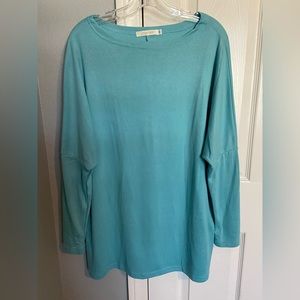 Very Oversized Long Sleeve. Size Medium. never worn just washed